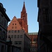 Das Straßburger Münster im Morgenrot.