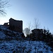 Unsere Route entlang der Heidenmauer führte uns grob nach Süden, in den Sattel zwischen Burg Dreistein und Etichogrotte. Beiden statteten wir einen Besuch ab. Zunächst ging es nach Westen hinunter zum Château de Dreistein