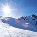 auf der wieder flacheren Schlusspassage zum Gipfel - welch wunderbares Wintertouren :-)