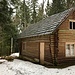 Namenlose ( ? ) Hütte im Wald...