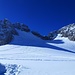 der Gletscher zieht bis fast 2900 Meter hoch