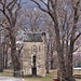 una casa torre nei pressi del castello di Montebello.