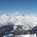 In der Mitte der Mont Blanc (4810 m). Rechts Les Grandes Jorasses (4208 m). Das schneefreie Tal ist die Tarentaise. 