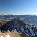 Blick über die Zunterköpfe und dem Inntal zu den Tuxer Alpen