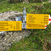 Wegweiser in der Nähe von der unteren Rossalp