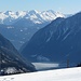 noch halb gefroren: Lago di Poschiavo