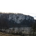 Der Schaufelsen, angeblich das größte Felsmassiv in Deutschland außerhalb der Alpen. Dem Parkplatz unterhalb nach zu urteilen, waren heute auch Kletterer an ihm zu Gange