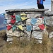 dort dann eine alternative Art tibetanische Gebetsfahnen nicht am Gipfelkreuz anzubringen