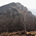 L'inconsueta vista del Chiusarella dal Chiusarelletta permette di apprezzare i risalti verticali del versante settentrionale.