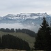 ... und vor der Schratteflue zieht der Nebel auch stets weiter ins Tals des Schonbachs hinein
