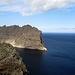 Wie ein riesiger Schiffsbug im Meer - Ausblick von einem Mirador auf dem Weg zum Kap Formentor