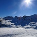 Start von der Bergstation des Schlepplifts von Bivio - bei wolkenlosem Himmel und angenehmen Temperaturen