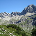 Blick hoch ins Hermannskar zu den westlichen und östlichen Faulewandspitzen, dominierend ist aber die um vieles höhere Marchspitze