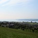 Blick vom Torkelbühl auf das Schloss Spetzgart und den Überlinger See