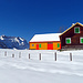eine typische schöne farbige appenzeller Alphütte.