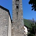 La torre campanaria postromanico con nicchie e fregi ad arcatelle negli ultimi tre piani.di San Giulio a Roveredo.