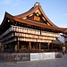 Am Yasaki-Schrein / 八坂神社. Dieser Schrein wird von vielen Japanern am am Neujahrstag besucht.