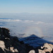 der Schatten des Teide mit Regenbogen-Kranz, dahinter La Palma