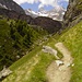 Aufstieg durch die Triftschlucht. Im Hintergrund Wellenkuppe und Obergabelhorn