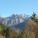 Nordansicht des Massif du Sancy mit dem Puy de Sancy (1885m). Die Aufnahme entstand während der Anfahrt, etwas unterhalb des Col de la Croix Saint-Robert.