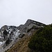 Il versante roccioso del Monte Stivo.