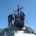 Auf dem Gipfel! Freude herrscht!!! Andreas, Basil, Heinz, vorne Christian