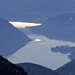 Der andere Arm des Lago di Lugano spiegelt die Sonne