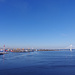 Annäherung an Sankt Petersburg von der Ostsee her, mit Rückblick auf das Hafengelände.