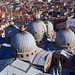Blick vom Campanile: die Kuppeln von San Marco