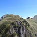 Blick vom Grat Richtung Schiberg auf den Bockmattlistock und den Tierberg