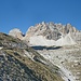 Das Rifugio Lavaredo unterhalb des Paternsattels rückt ins Bild. Dahinter Patern- und Passportenkofel.