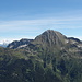 Les Grands Moulins (2495m). Links der Mont Blanc.