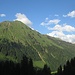 Die Üntschenspitze - ein mächtiger Grasberg