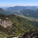 Geigelstein - Ausblick am Gipfel über das Achental in etwa nordöstliche/östliche Richtung.