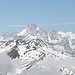 <b>Una delle cime urane più gettonate dagli sci escursionisti: gli [http://www.hikr.org/tour/post78212.html  Stotzigen Firsten (2759 m)]. </b>