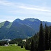Blick zum Spitzingsee vom Aufstiegsweg zum Roßkopf (1580 m)