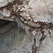 Eiszapfen in einer Höhle nahe des Roque de los Muchachos