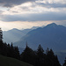 Erste Sonnenstrahlen an den Unterwaldner Alpen