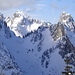vom Sattel des Lösertaljochs hat man einen schönen Blick auf den winterlichen Geiselstein(rechts) und die Gumpenkarspitze
