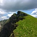 vom Vorgipfel flach zum Westgipfel der Gungern