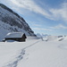 Winteridylle an der Alp Grueb - die Churfirsten bilden eine malerische Kulisse 