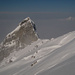 Gipfelrätseln: 10 Punkte für die Benennung des Berges welcher rechts neben dem Milchplanngenstock aus dem Nebel schaut.