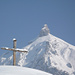 Das Kreuz und der grosse Berg
