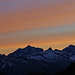 im Norden: Berner Alpen, vor Sonnenaufgang