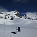 Unter blauem Himmel auf dem Jungfraujoch