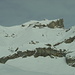 Drättehorn mit Abstiegsspur (erkennbar, wenn man das Bild in Originalgrösse anschaut)