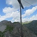 Gipfelkreuz Saladinaspitze - der Gipfel ist sooo eng, dass man kaum das Kreuz auf ein Foto bekommt ;)