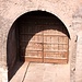 Verschlossenes Tor in der Stadtmauer von Pingyao.