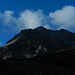 Erstmals erblicken wir unser Tagesziel, das Alperschällihorn