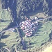 <b>Fontana (1281 m).<br />È il primo villaggio che si incontra nella Val Bedretto. È una frazione del Comune di Airolo; gli altri paesi appartengono al Comune Bedretto.</b>